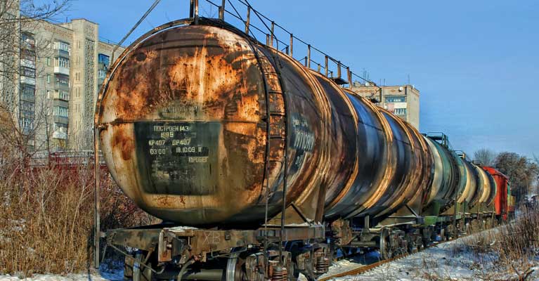 English to Ukrainian - Photo tank car